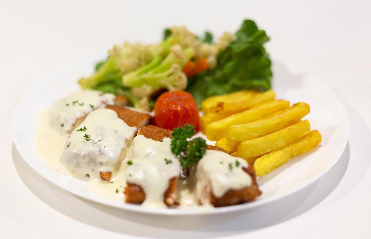 Asha Lodges 둘리켈 외부 사진